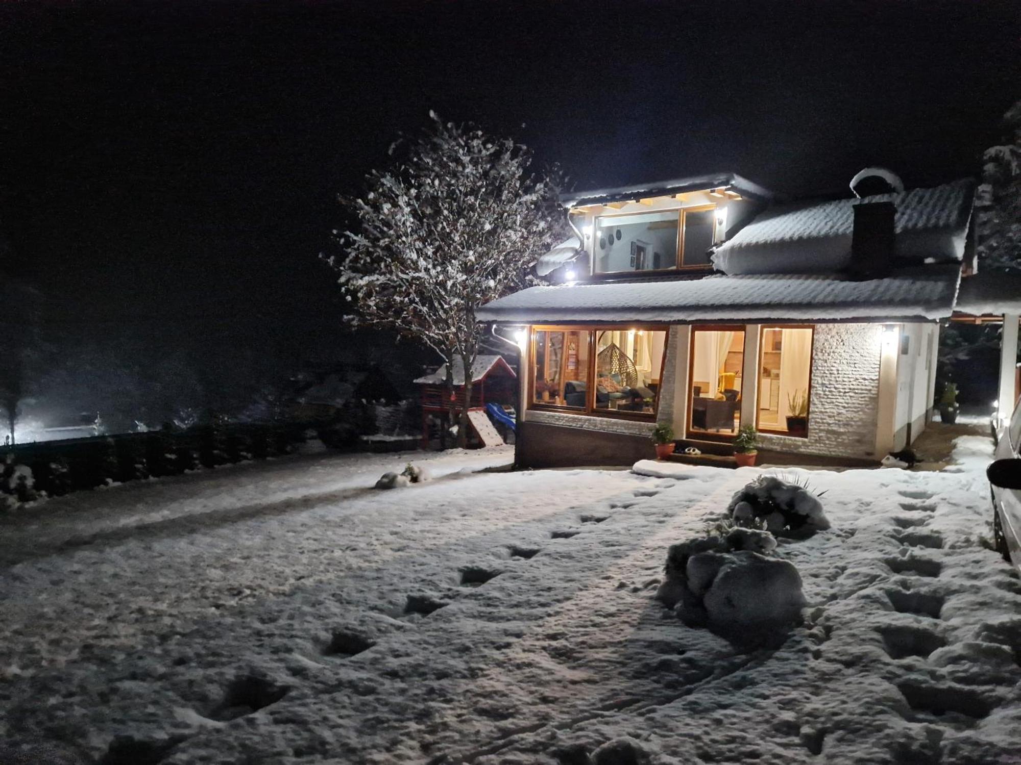 Mountain House Brutusi 17 Bjelasnica Trnovo Bih エクステリア 写真