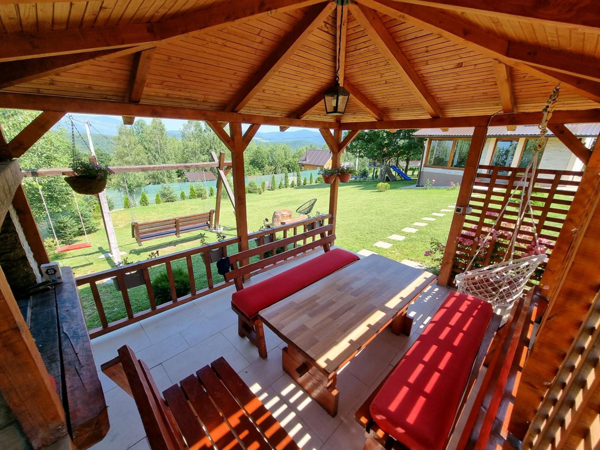 Mountain House Brutusi 17 Bjelasnica Trnovo Bih エクステリア 写真